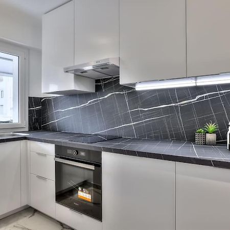 The White Cocoon In Antibes City Екстер'єр фото
